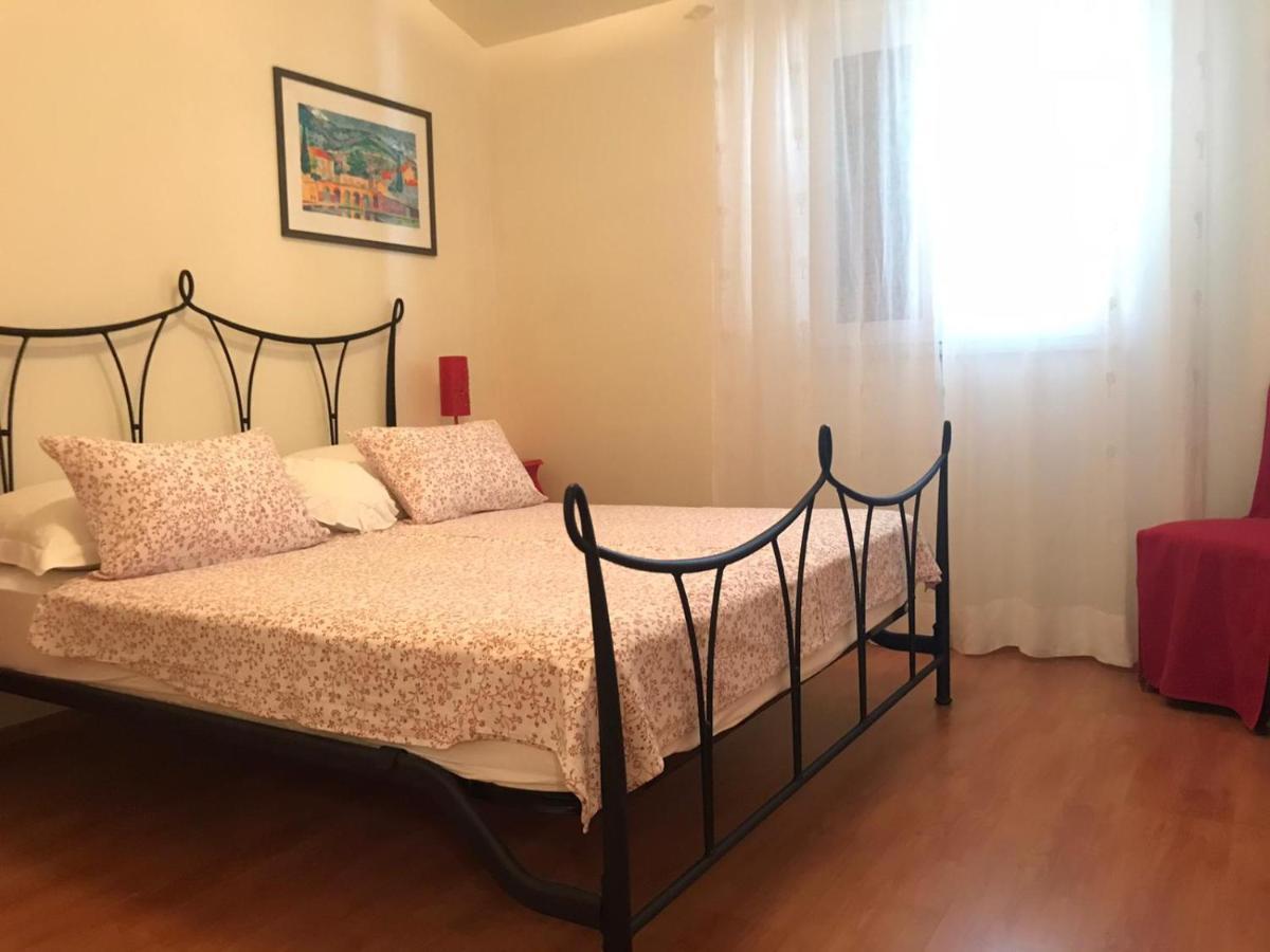 Apartmani Katarina Bol Dış mekan fotoğraf