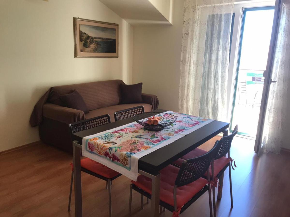 Apartmani Katarina Bol Dış mekan fotoğraf