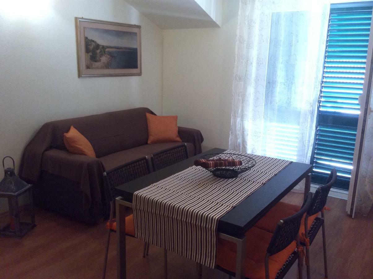 Apartmani Katarina Bol Dış mekan fotoğraf