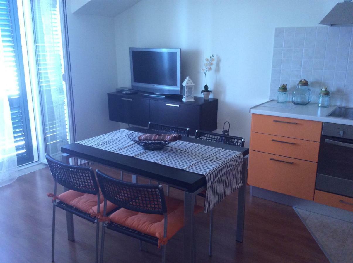 Apartmani Katarina Bol Dış mekan fotoğraf