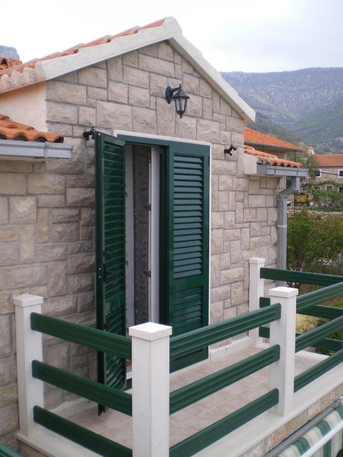 Apartmani Katarina Bol Dış mekan fotoğraf