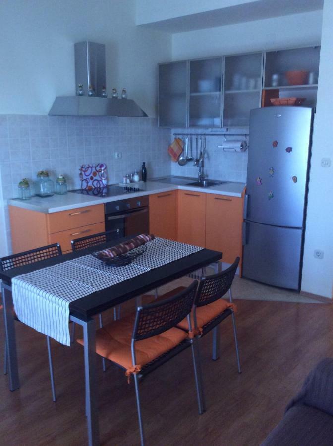 Apartmani Katarina Bol Dış mekan fotoğraf