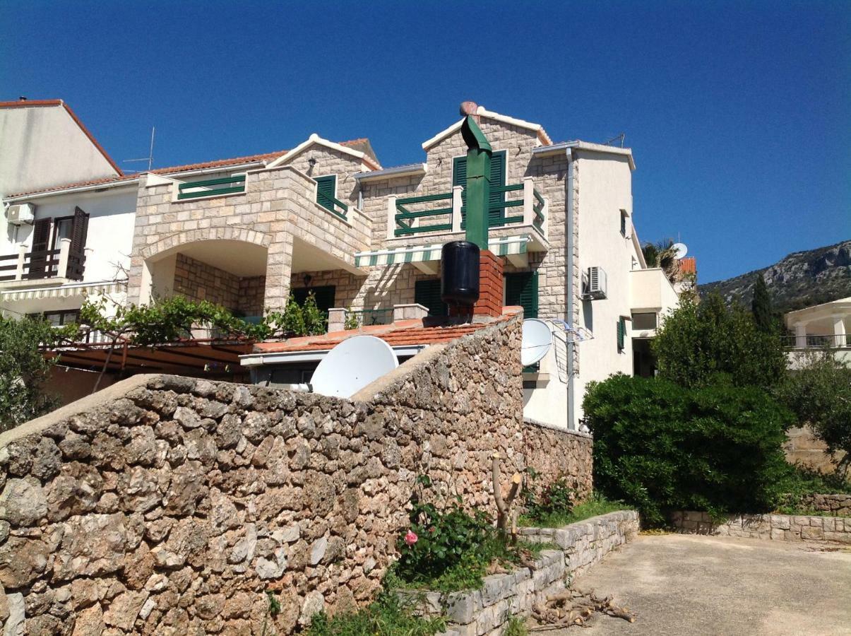 Apartmani Katarina Bol Dış mekan fotoğraf