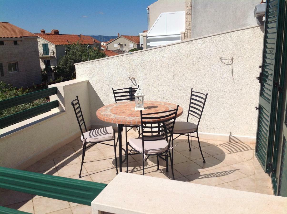Apartmani Katarina Bol Dış mekan fotoğraf