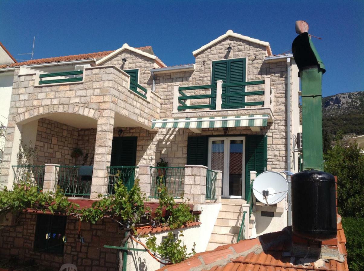 Apartmani Katarina Bol Dış mekan fotoğraf